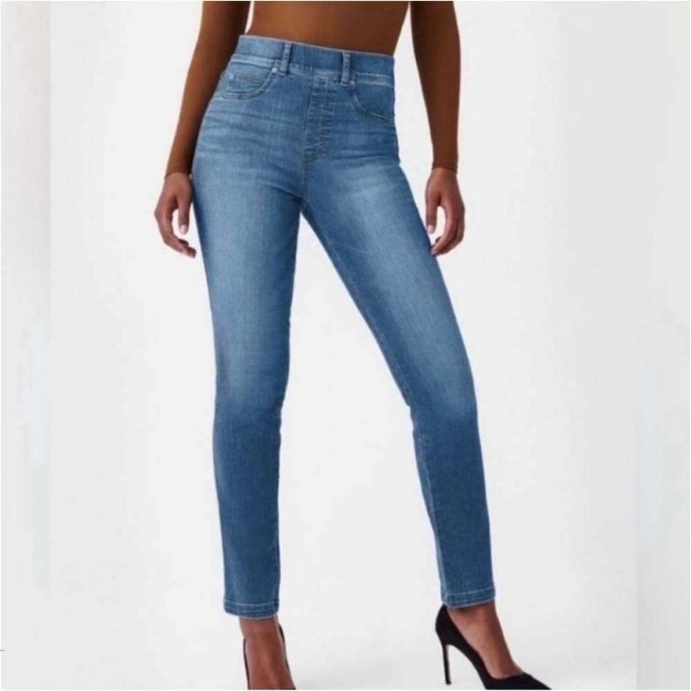 SPANX Jeans Women’s S Blue High Rise Elastic Waist LIKE NEW